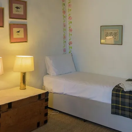 בית נופש Holiday With Private Pool In